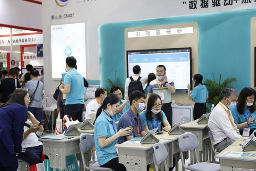 全朗教育亮相第79屆中國教育裝備展示會，信息化系列產品獲贊譽